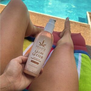 Hempz Glow Getter Shimmer Body Oil
